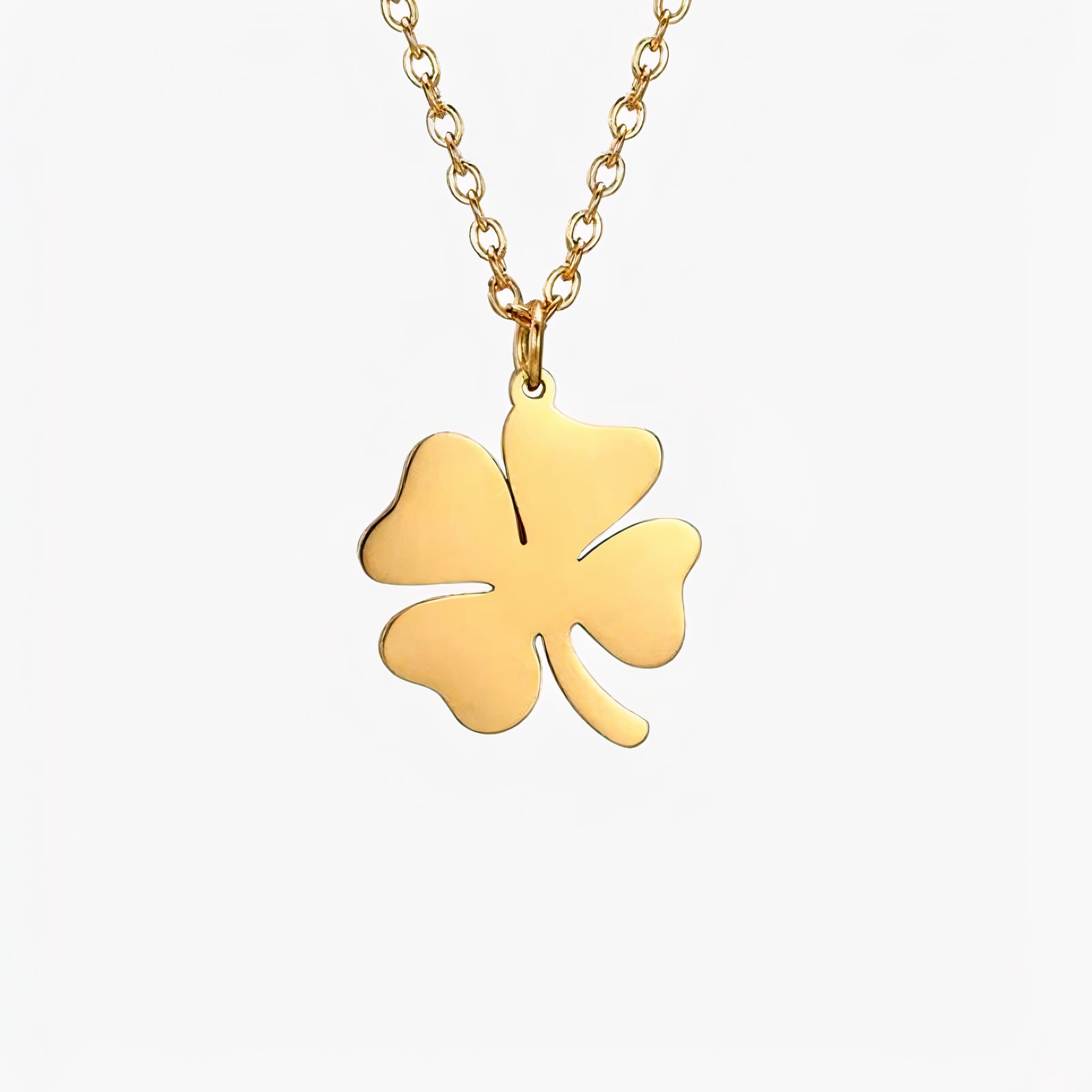 Collier trèfle à quatre feuille
